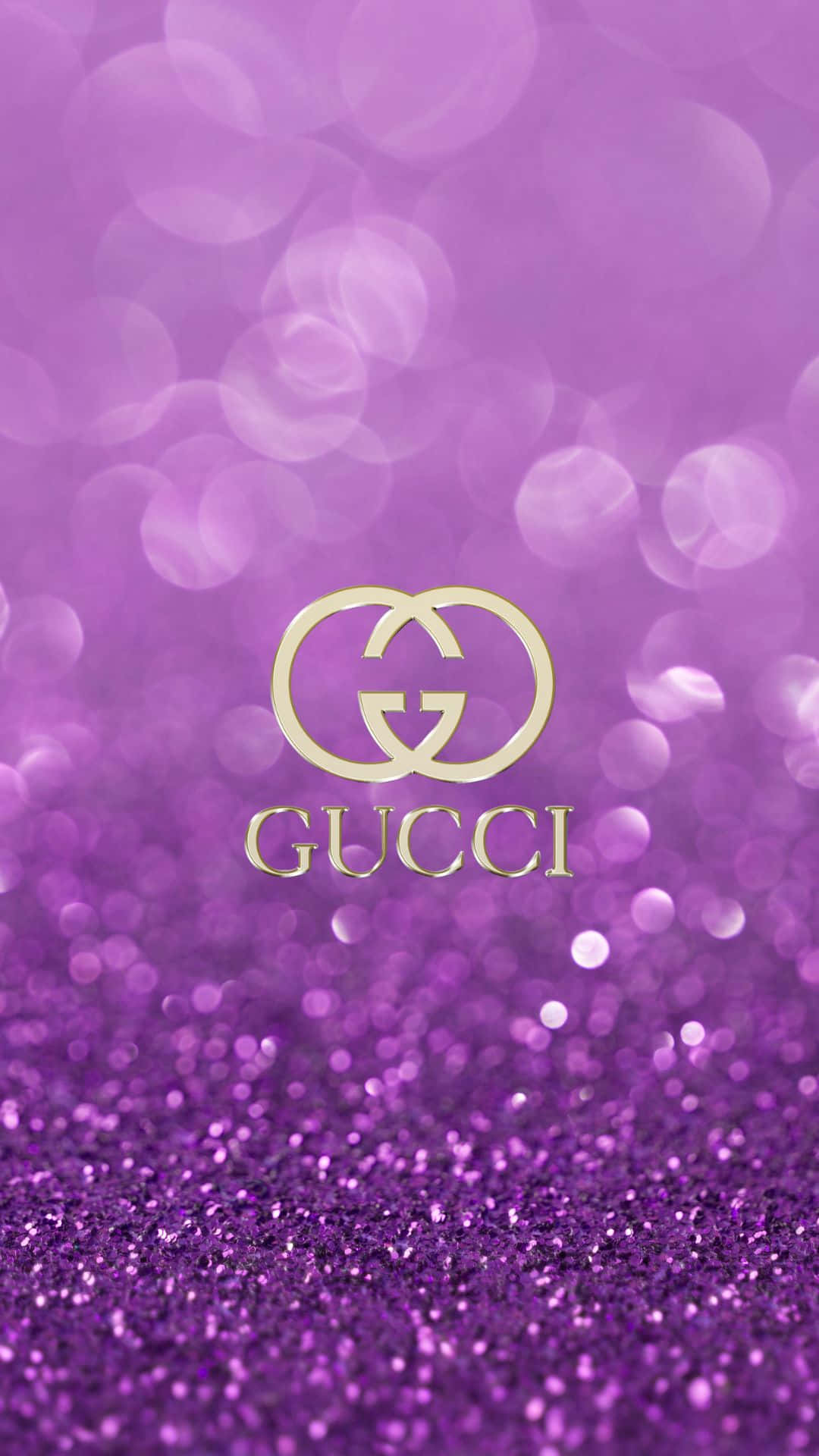 Gucci logo på lilla glitters baggrund Wallpaper