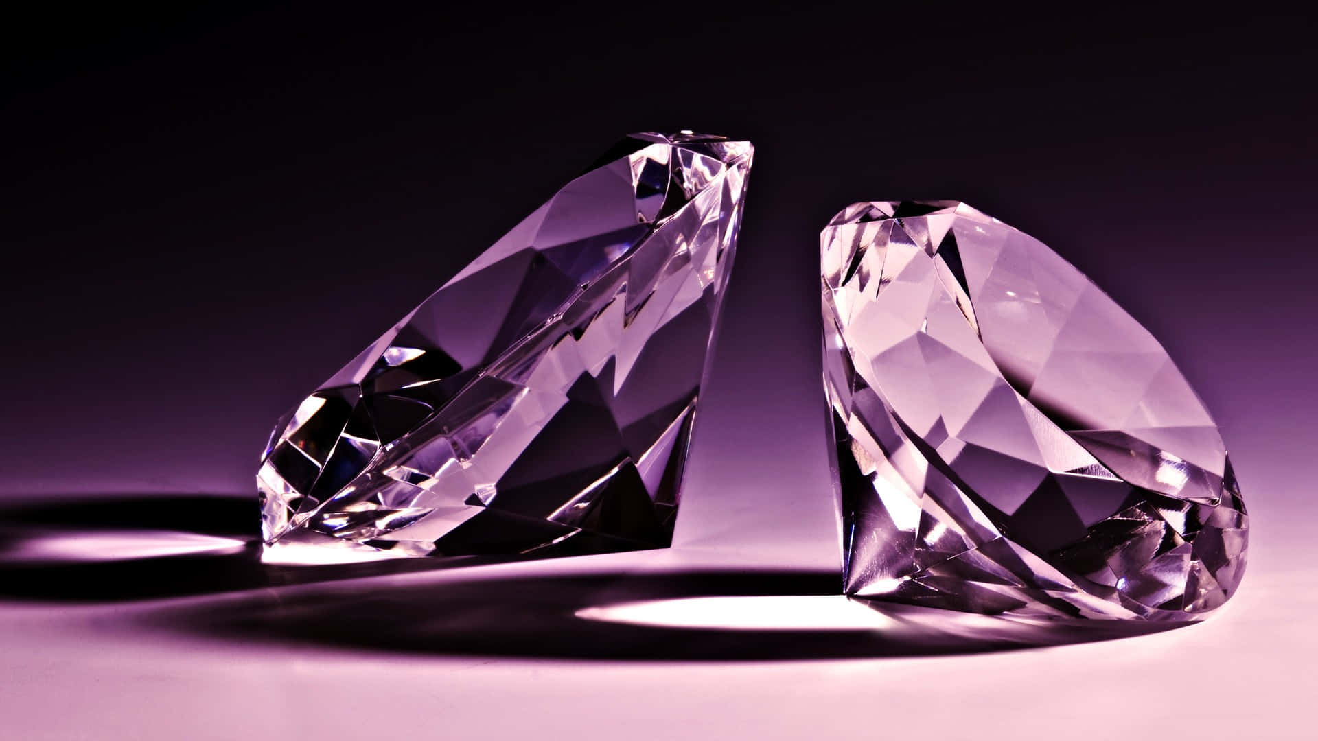 Purple Light Photography Of Diamond Gemstone Wallpaper