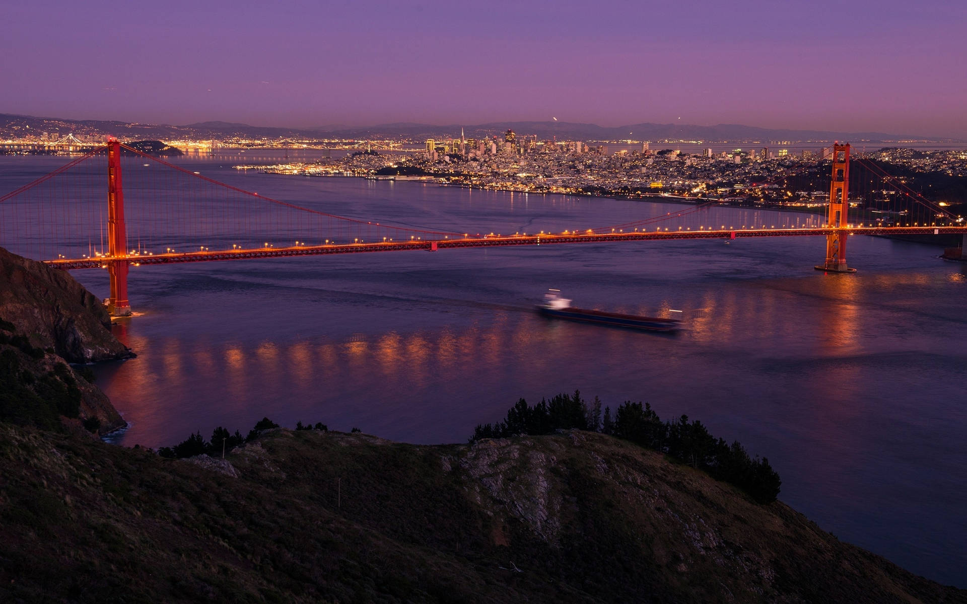 Purple Pink City View San Francisco Photography Wallpaper
