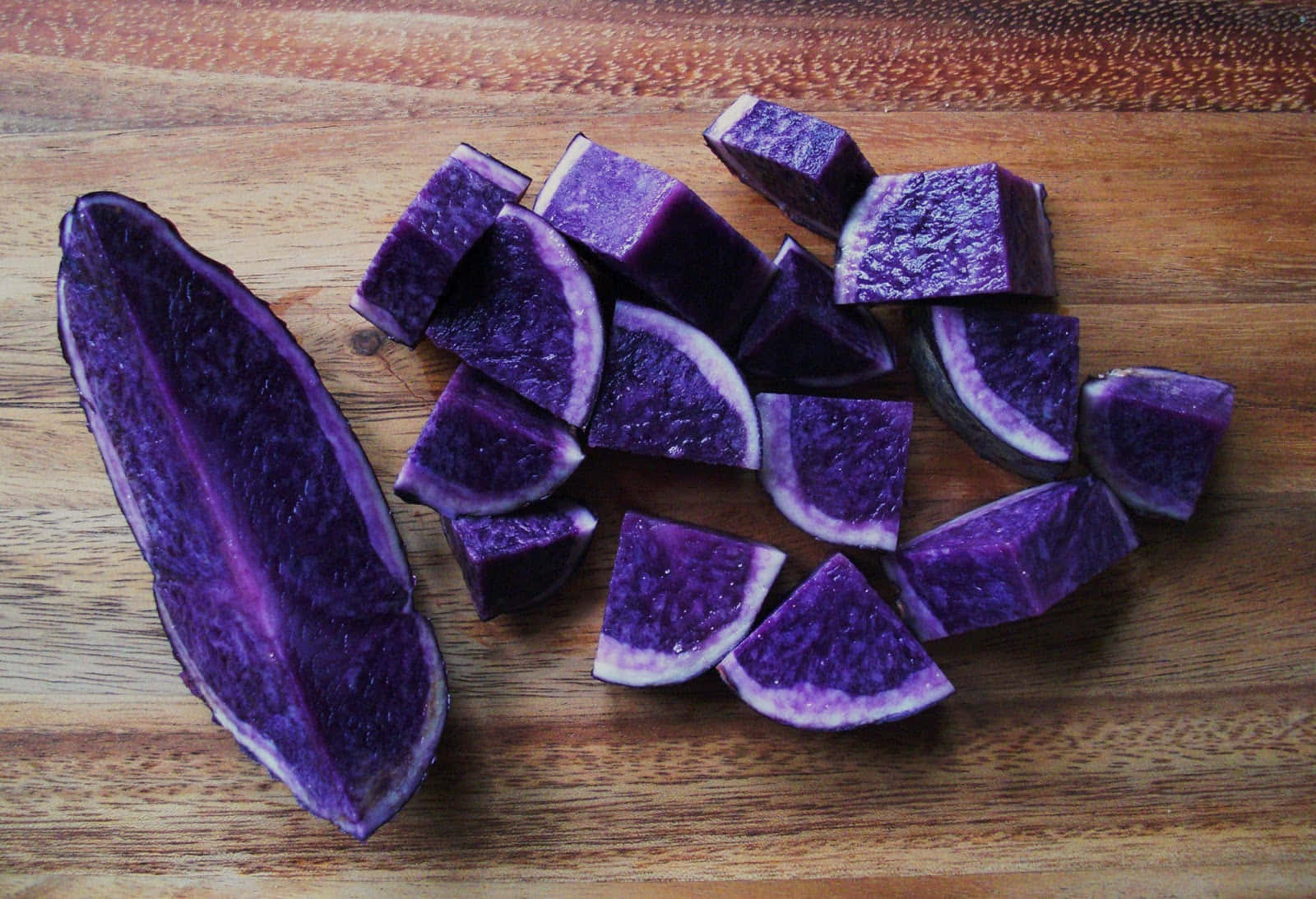 Purple Skinned Potatoes Grown Locally Wallpaper