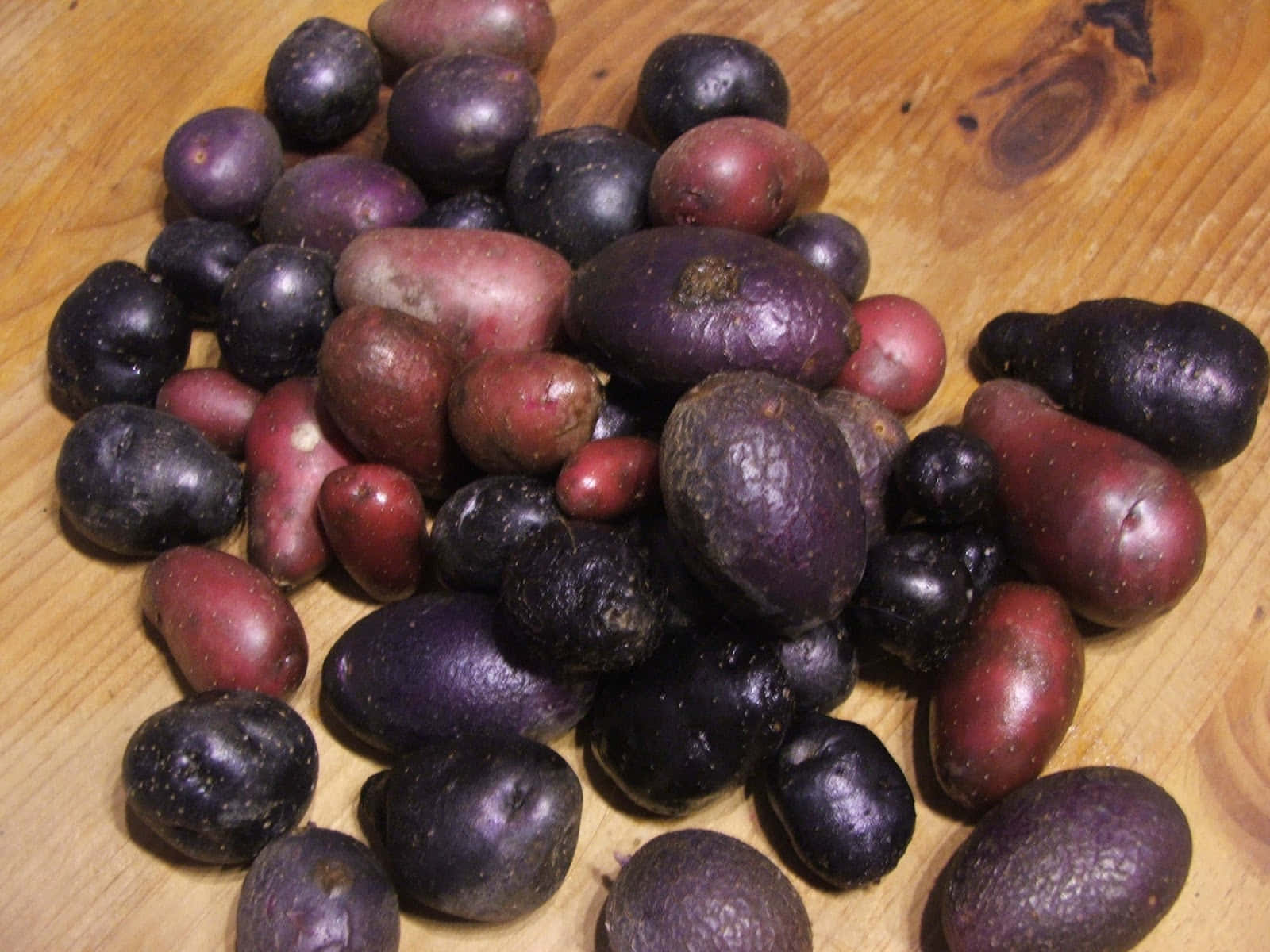 Experience the Aroma and Color of the Purple Potato Wallpaper