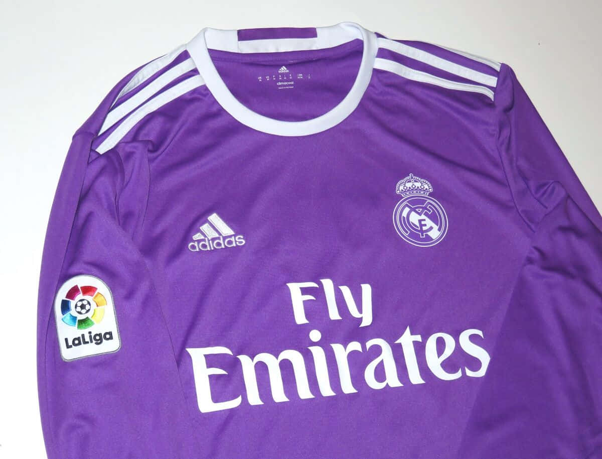 Purple Real Madrid Jersey Adidas Sponsor Wallpaper