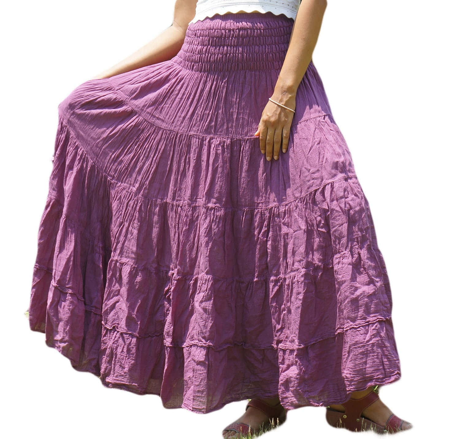 Look effortlessly stylish and feminine with this gorgeous purple skirt. Wallpaper