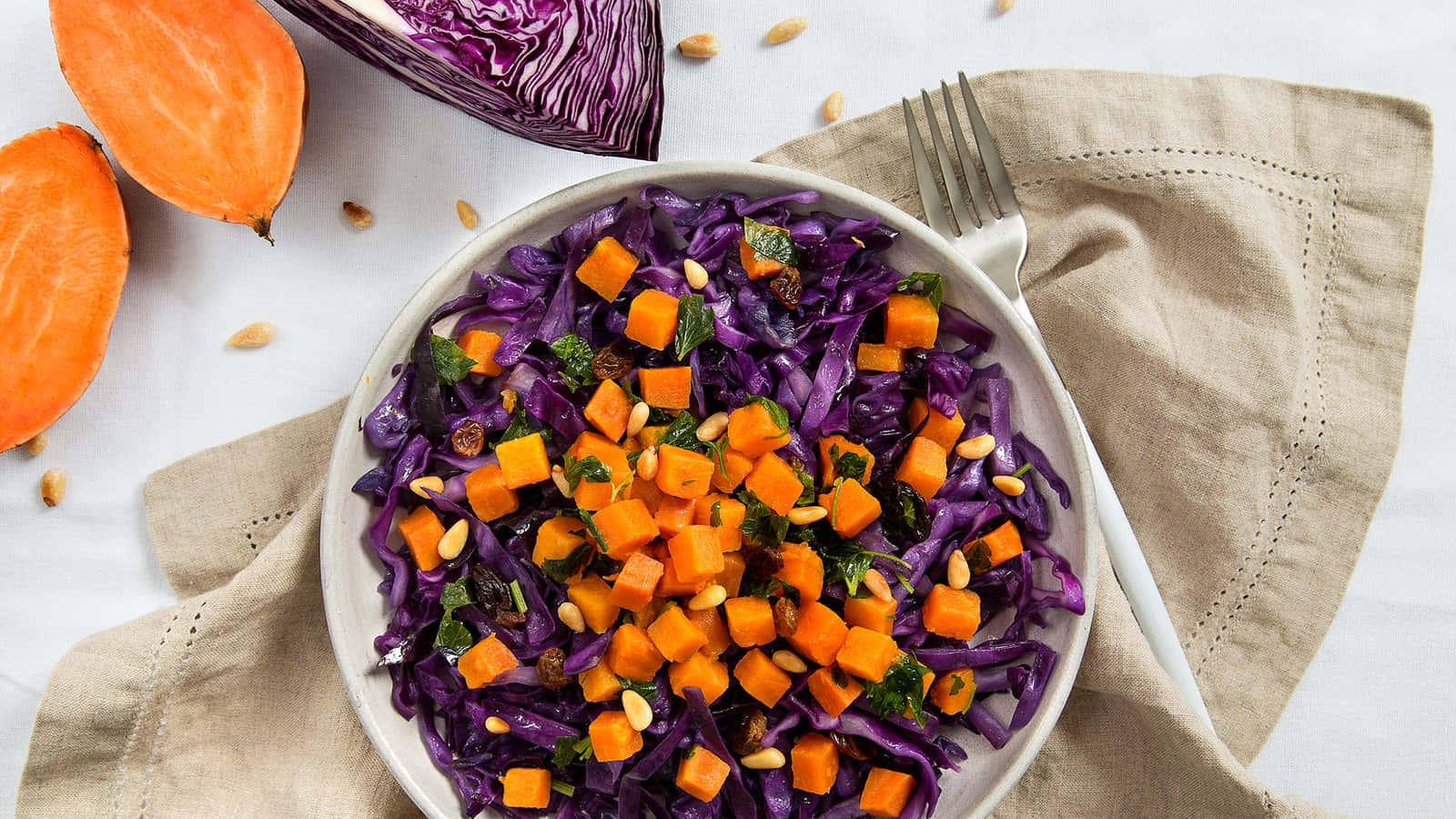 A bowl of purple sweet potatoes Wallpaper