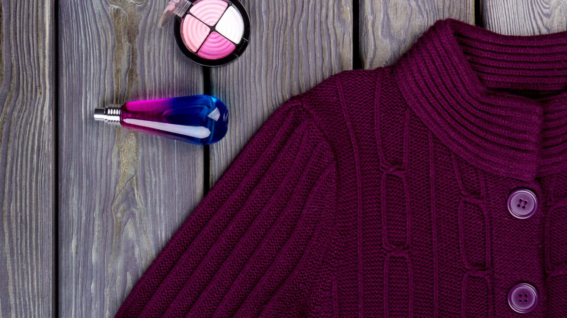 Luxuriously Soft Purple Wool Wallpaper