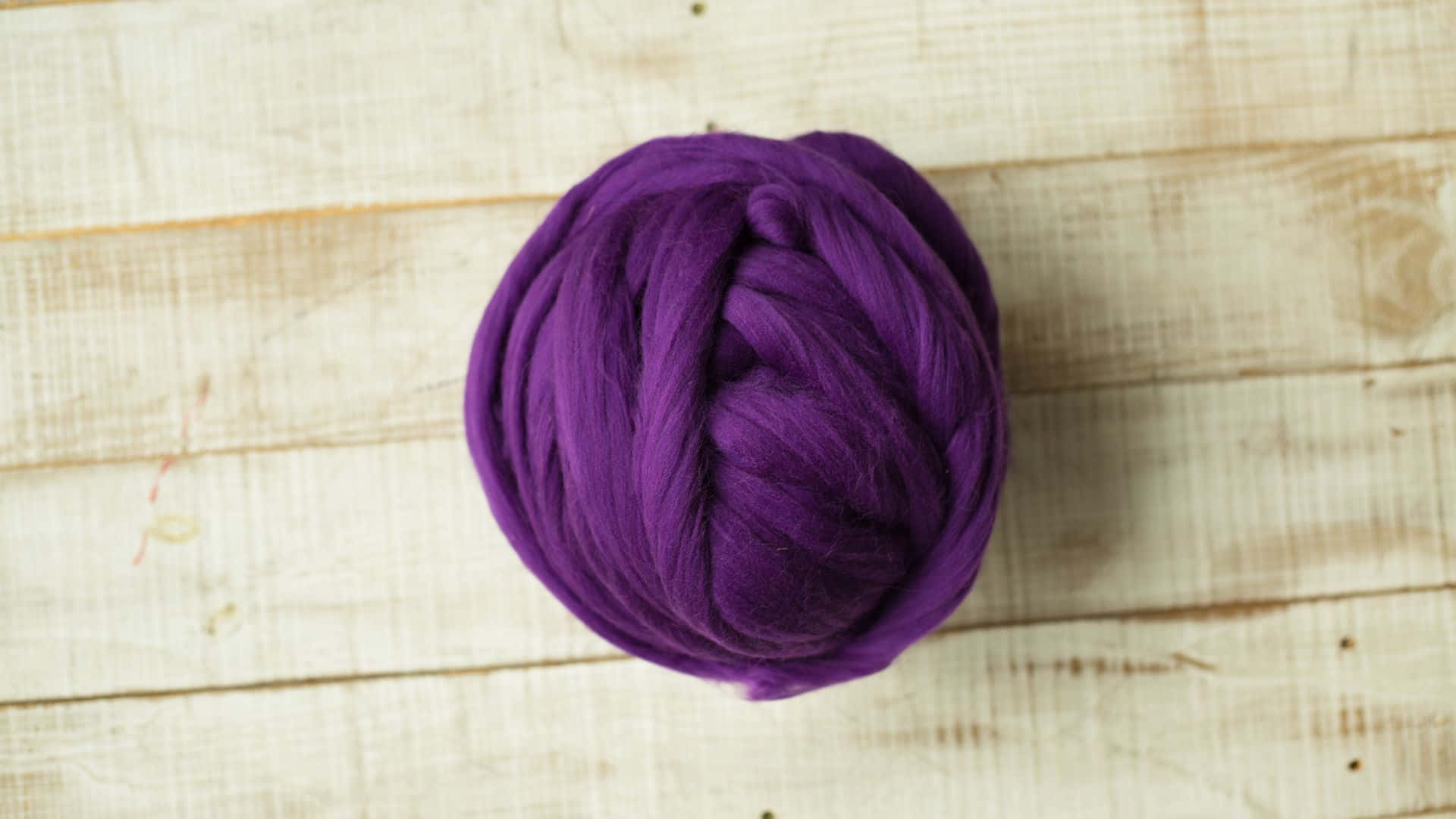 Feel the softness of purple wool Wallpaper