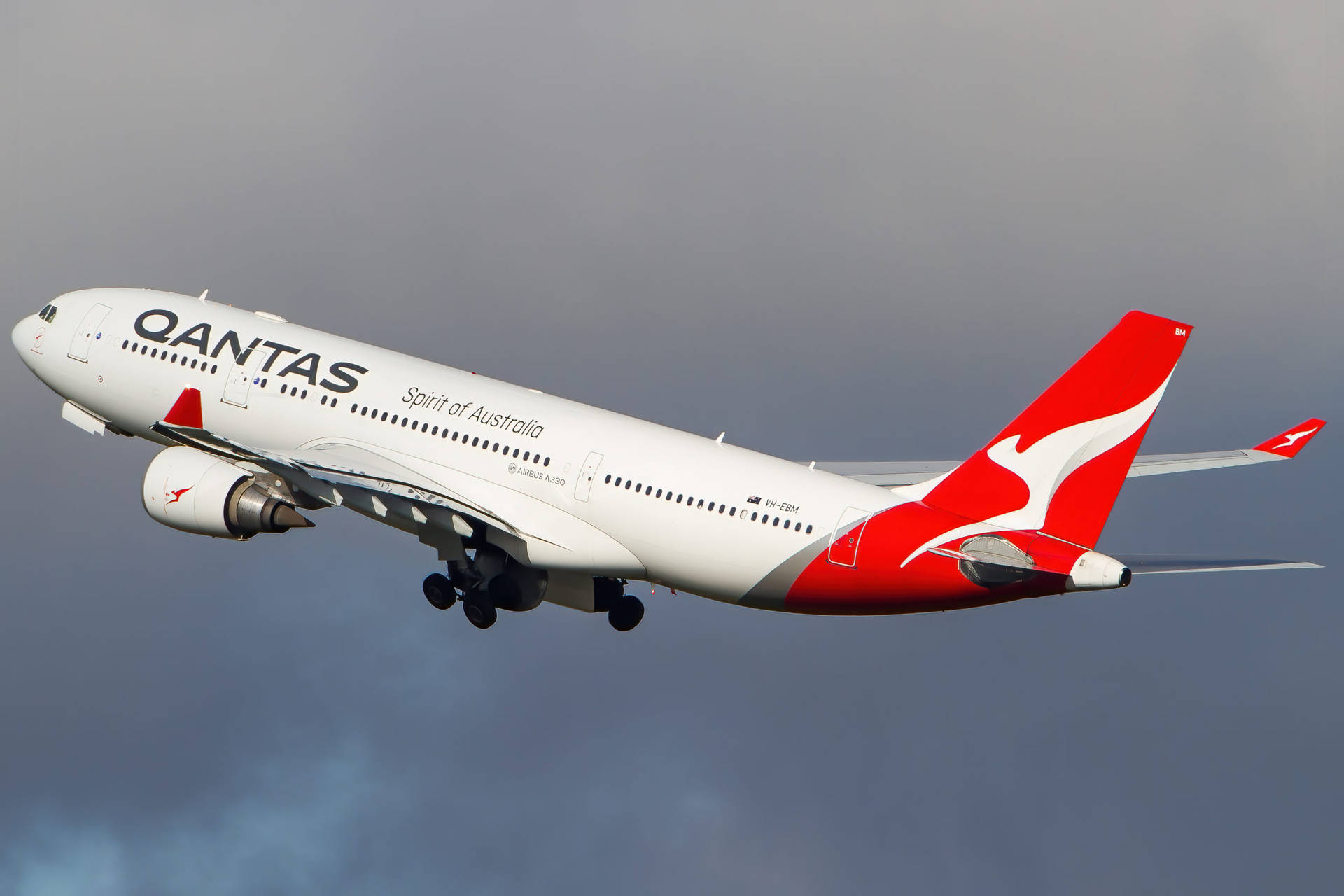 Qantas Airbus Under The Dark Sky Wallpaper