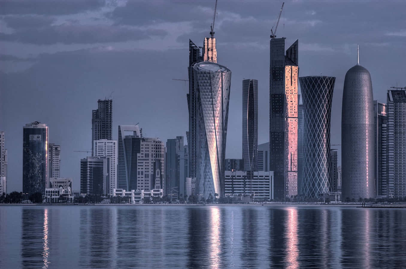 Elskyline De Qatar Iluminado Por La Noche