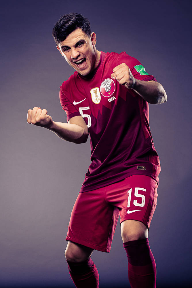 Equipenacional De Futebol Do Qatar N°15 Bassam Al-rawi. Papel de Parede