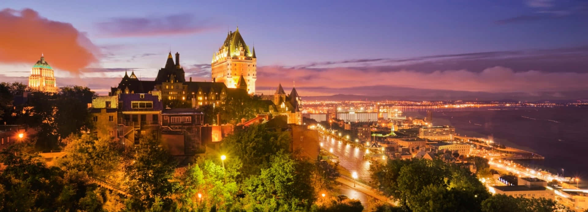 Quebec City Skylineat Dusk Wallpaper