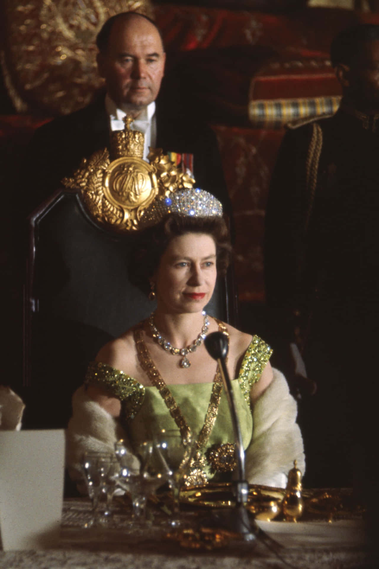 Bildvon Queen Elizabeth Mit 2000 X 3000 Auflösung