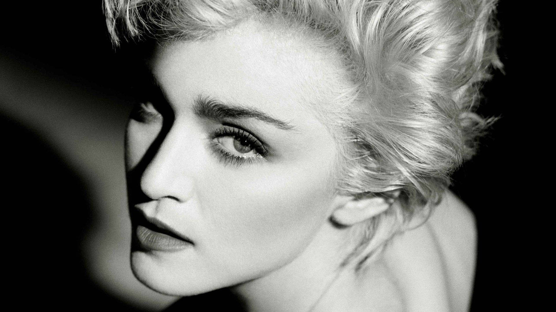 Queen Of Pop Madonna Background