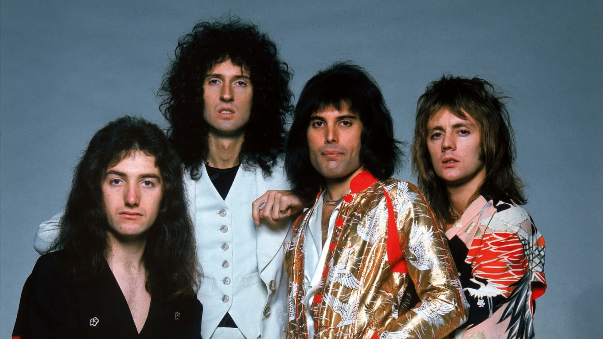 Detlegendariske Britiske Rockband Queen Har Rocket Verden Siden Deres Dannelse I Starten Af 70'erne.