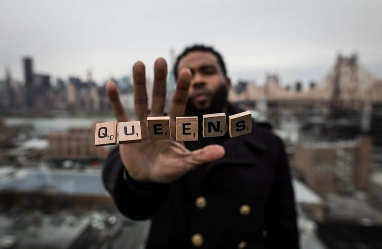 Queens Skyline Scrabble Wallpaper