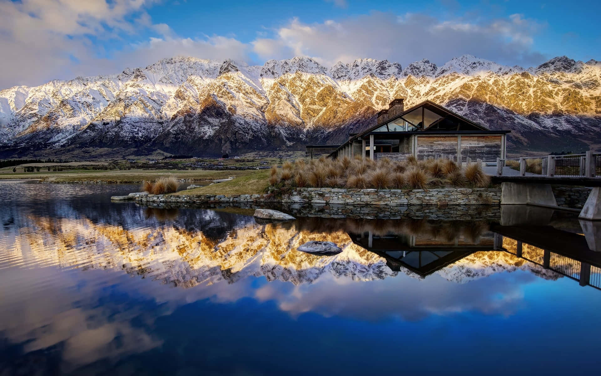 Queenstown Lakeside Lodge Snowy Mountains Wallpaper