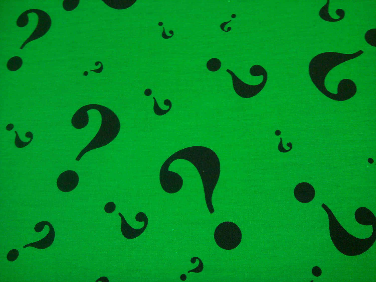 Black Question Mark Icons On Green Picture