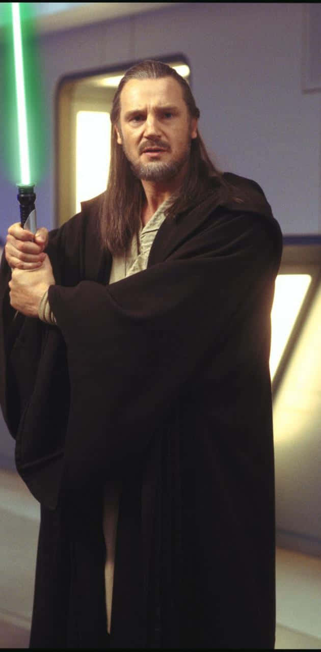 Master Qui-Gon Jinn in a Moment of Reflection Wallpaper