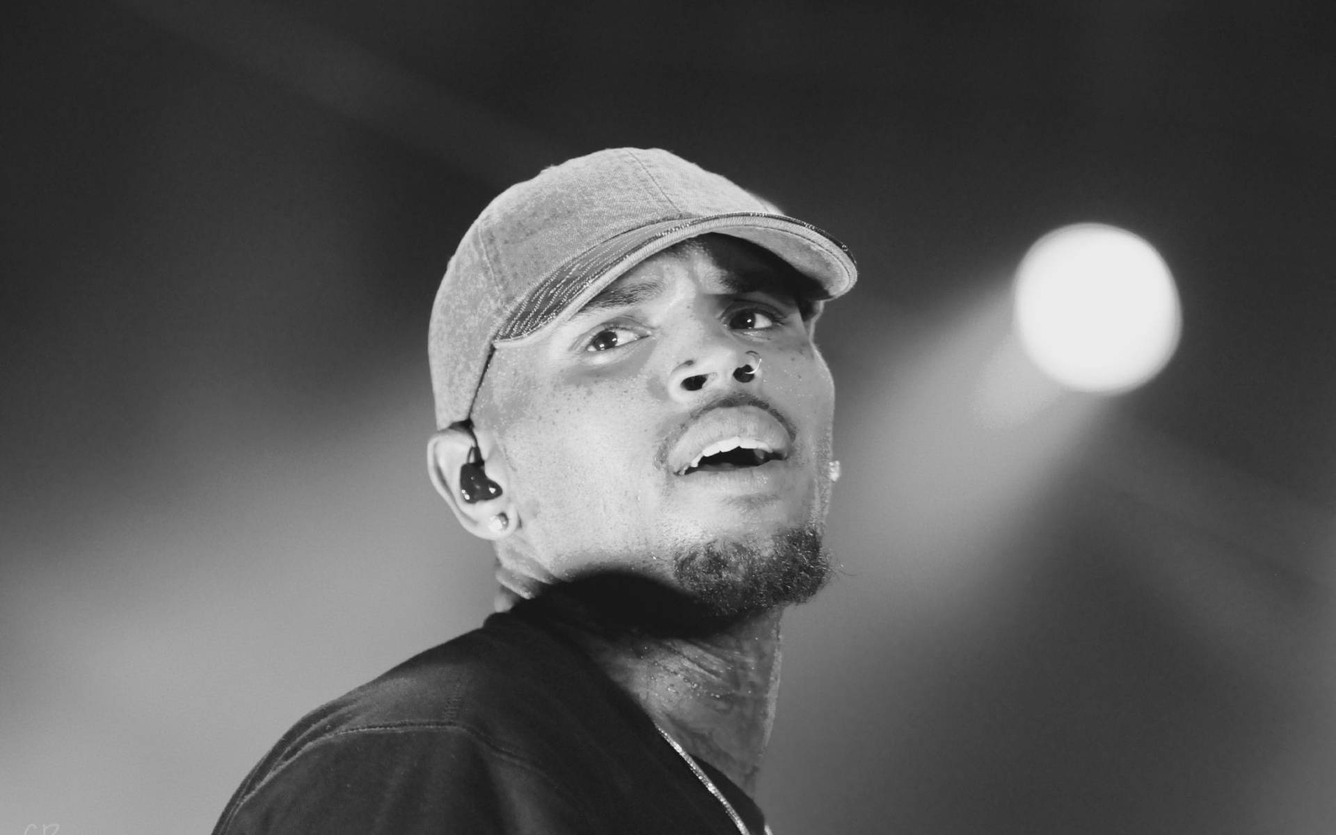 R&b Chris Brown In Grayscale Background