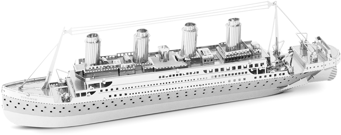 R M S Titanic Model Ship PNG