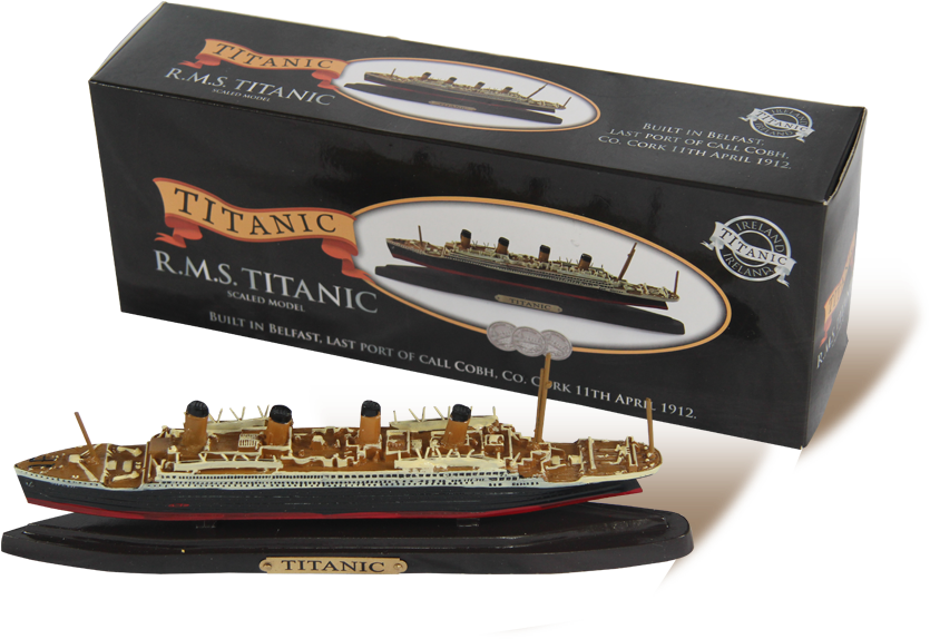 R M S Titanic Scaled Model Replica PNG