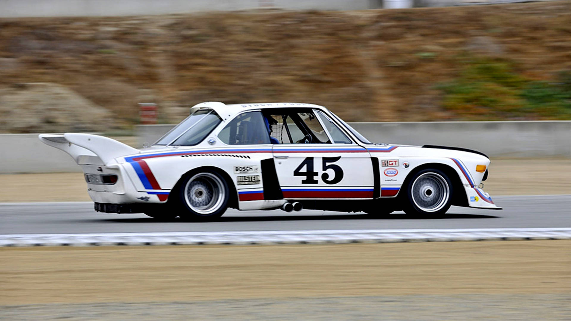 Racing Classic BMW Wallpaper
