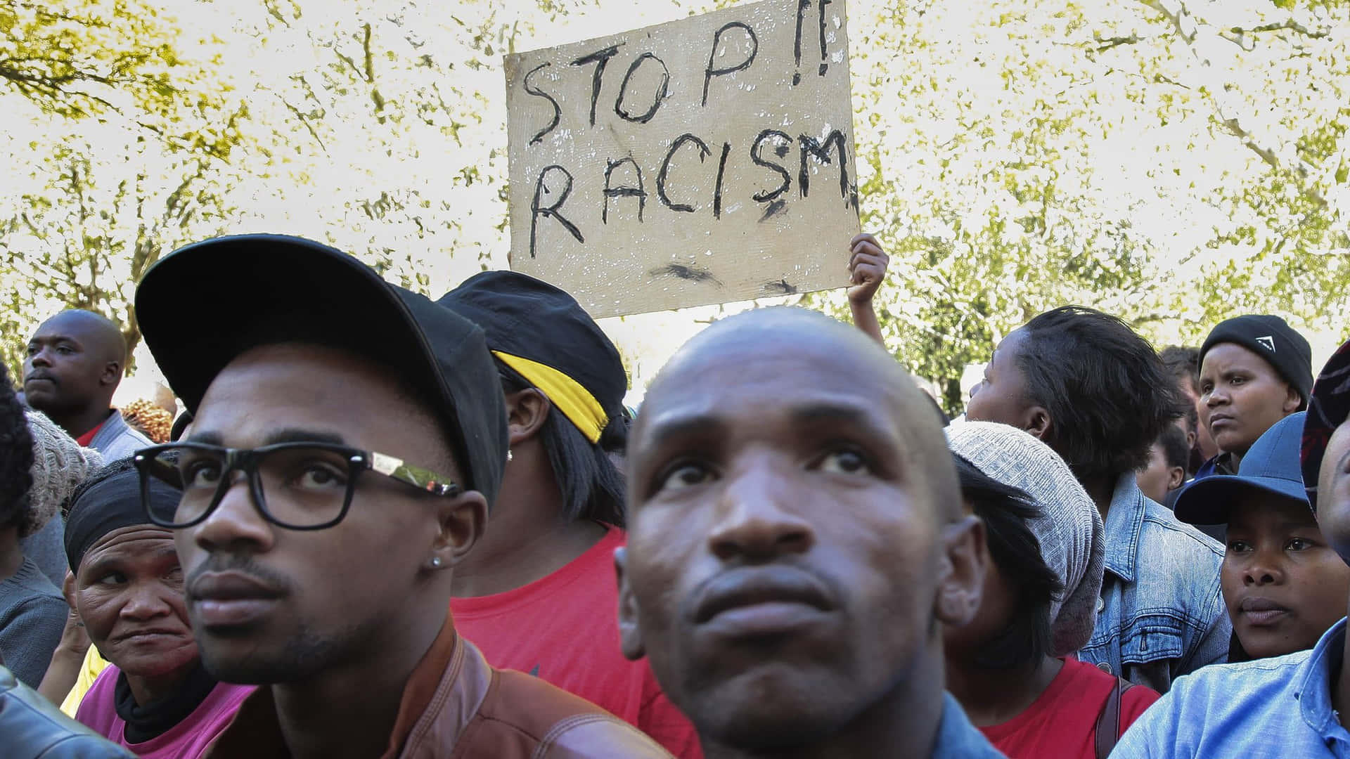 Manifestazionecontro Il Razzismo In Sudafrica Sfondo