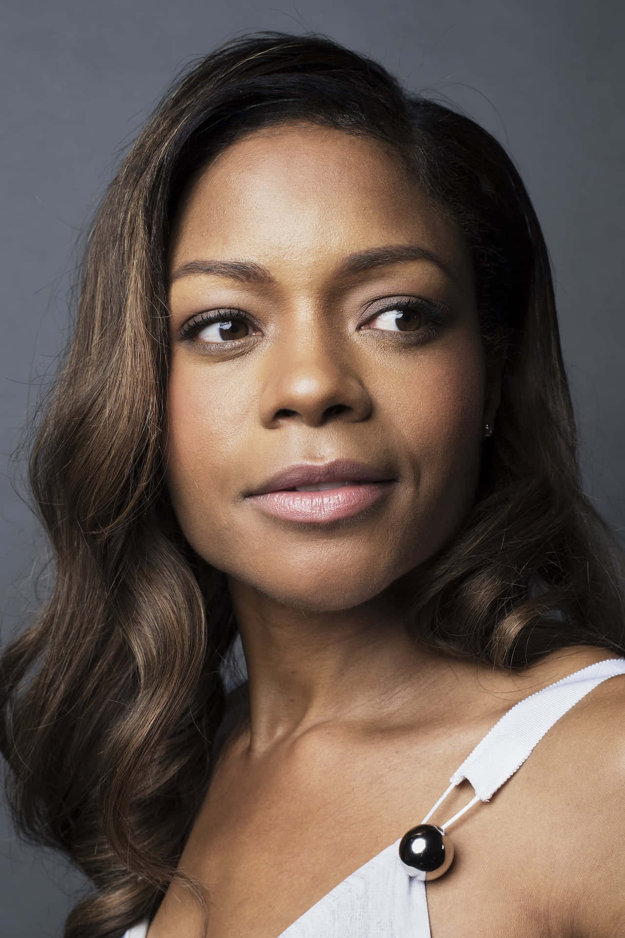 Radiant Naomie Harris At A Hollywood Event. Wallpaper