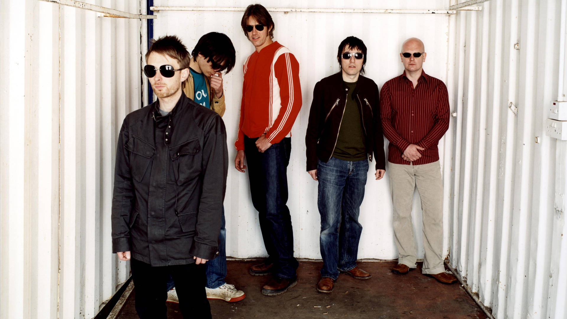 Radioheadband In Einem Behälter Wallpaper