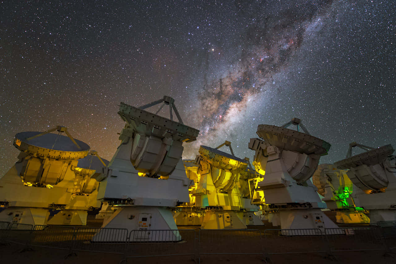Radiotelescope In Atacama Chile Astronomy Wallpaper