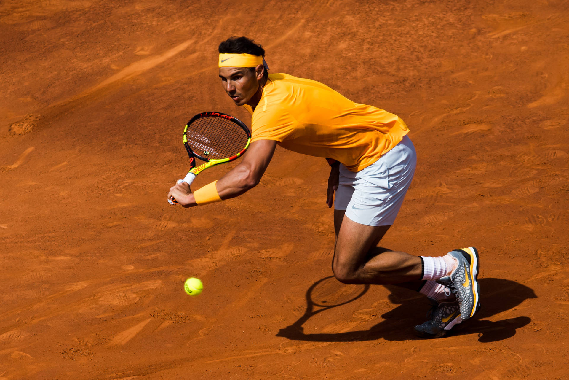 Rafael Nadal Playing Tennis Wallpaper