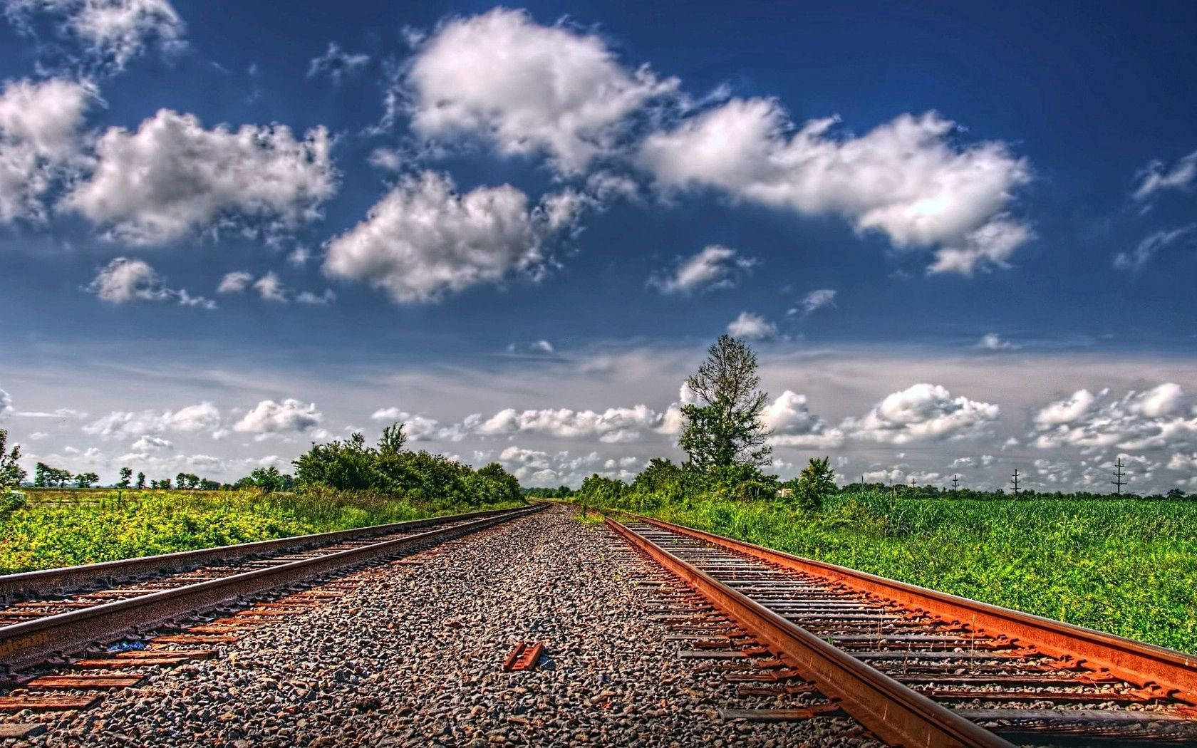 Caminosde Ferrocarril A Través Del País. Fondo de pantalla