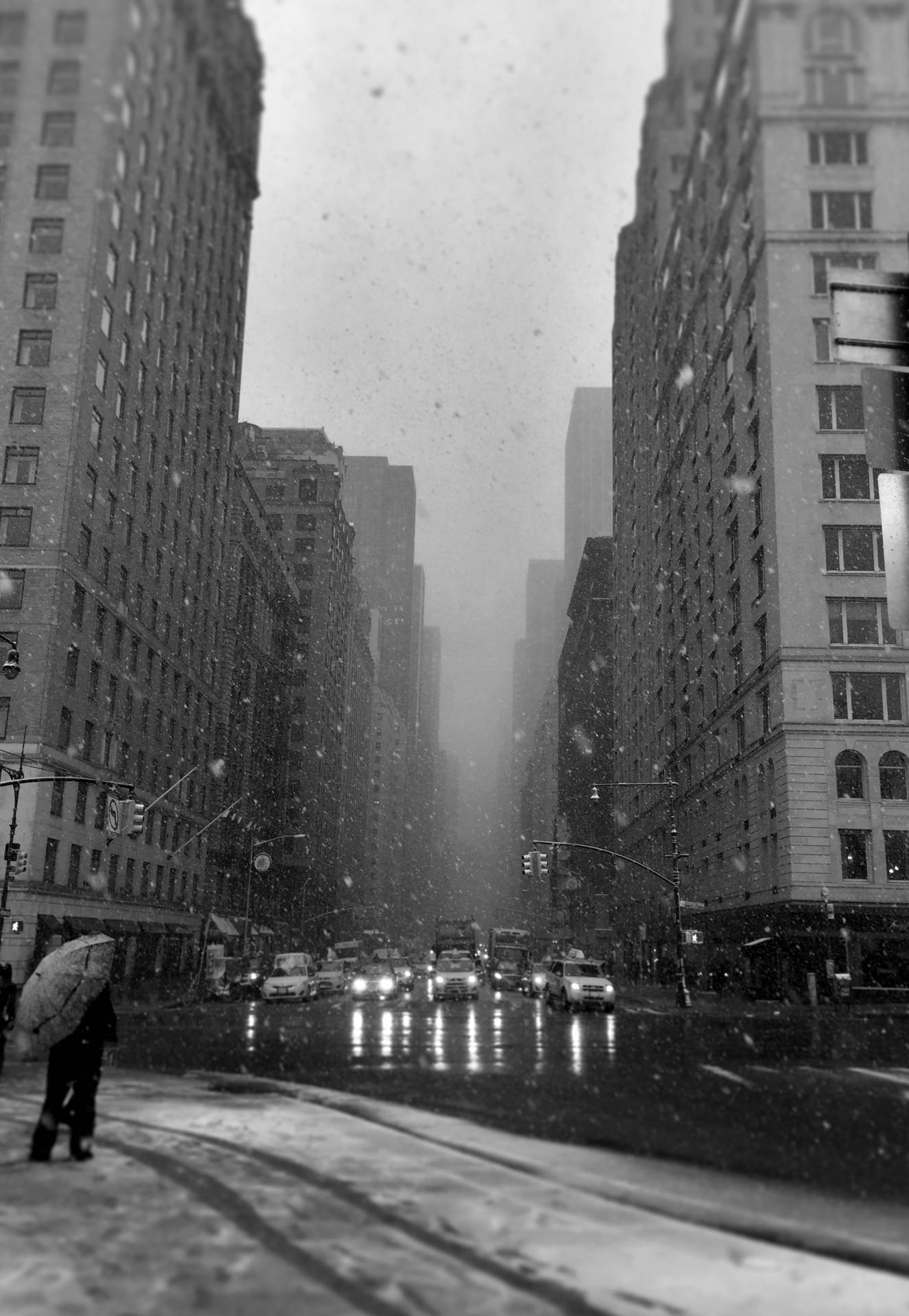 Rainy New York Black And White Wallpaper