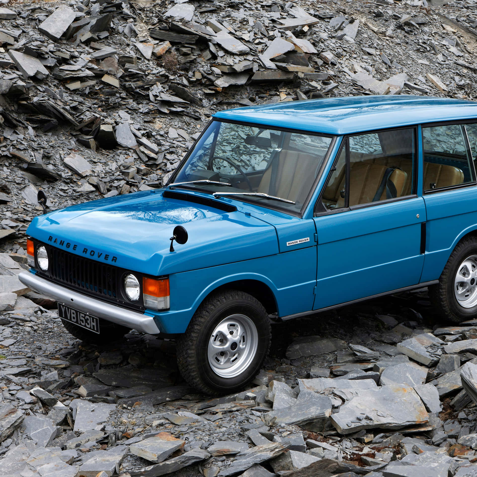 Enblå Land Rover