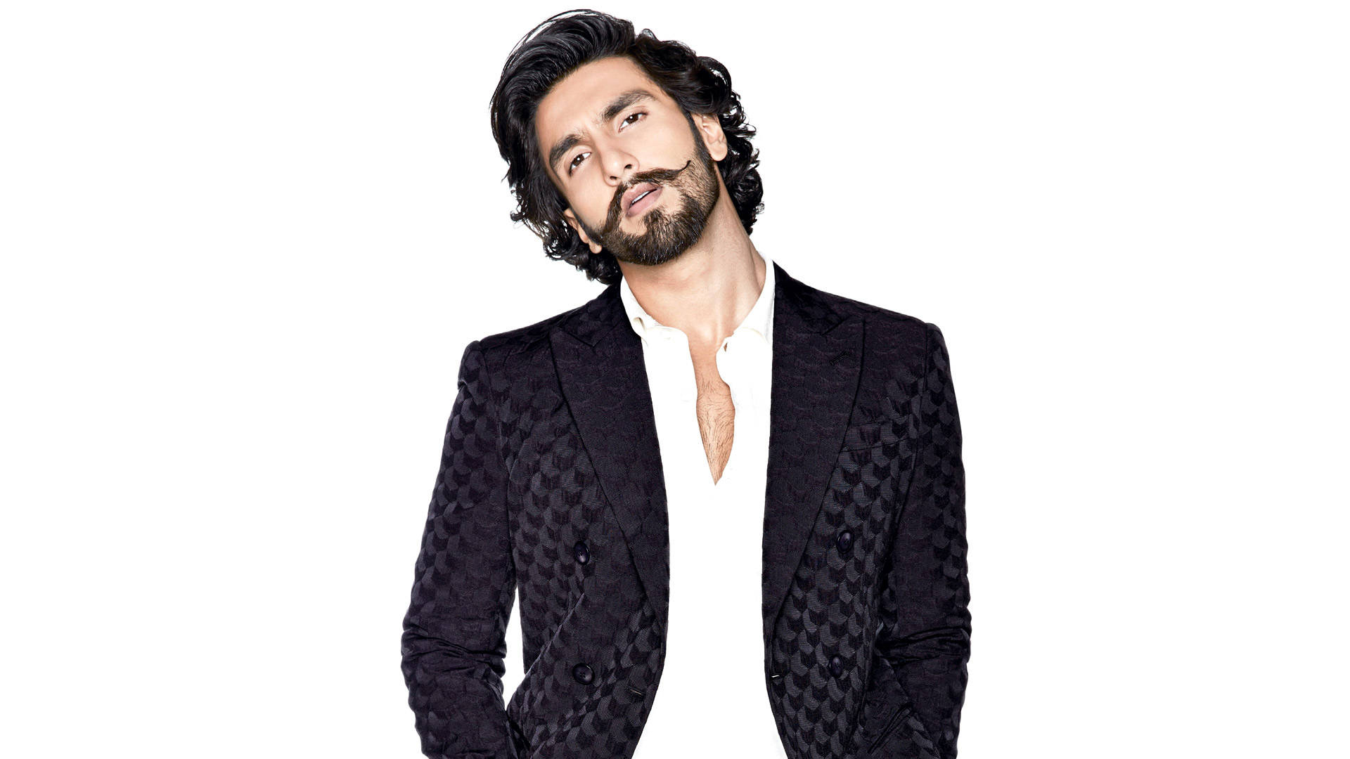 Ranveer Singh black suit  Fashion suits for men, Dress suits for men, Men  fashion casual shirts