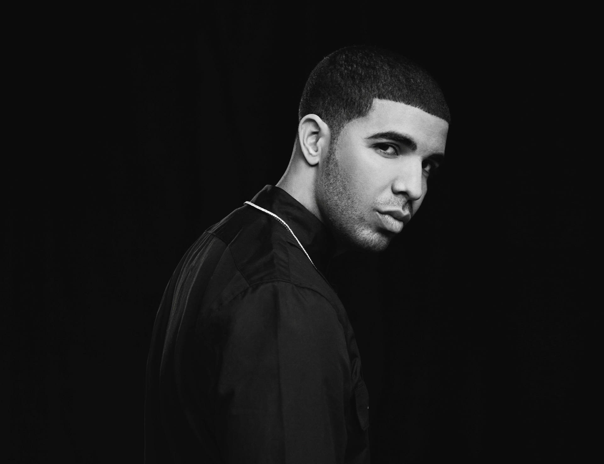 Rapper Drake Half-body Shot Background