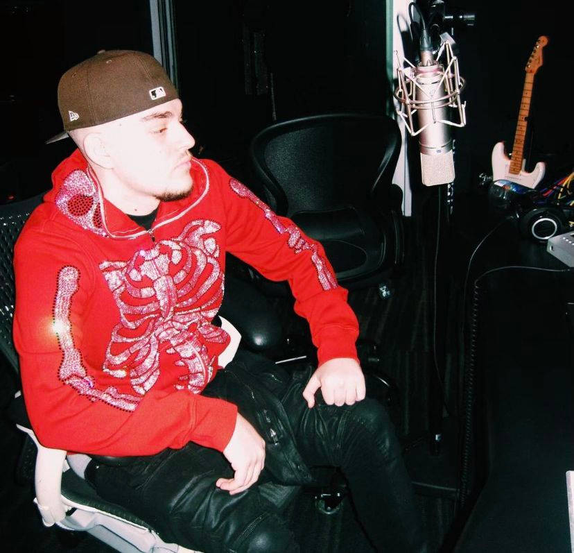 Rapper Yeat In Recording Studio Picture
