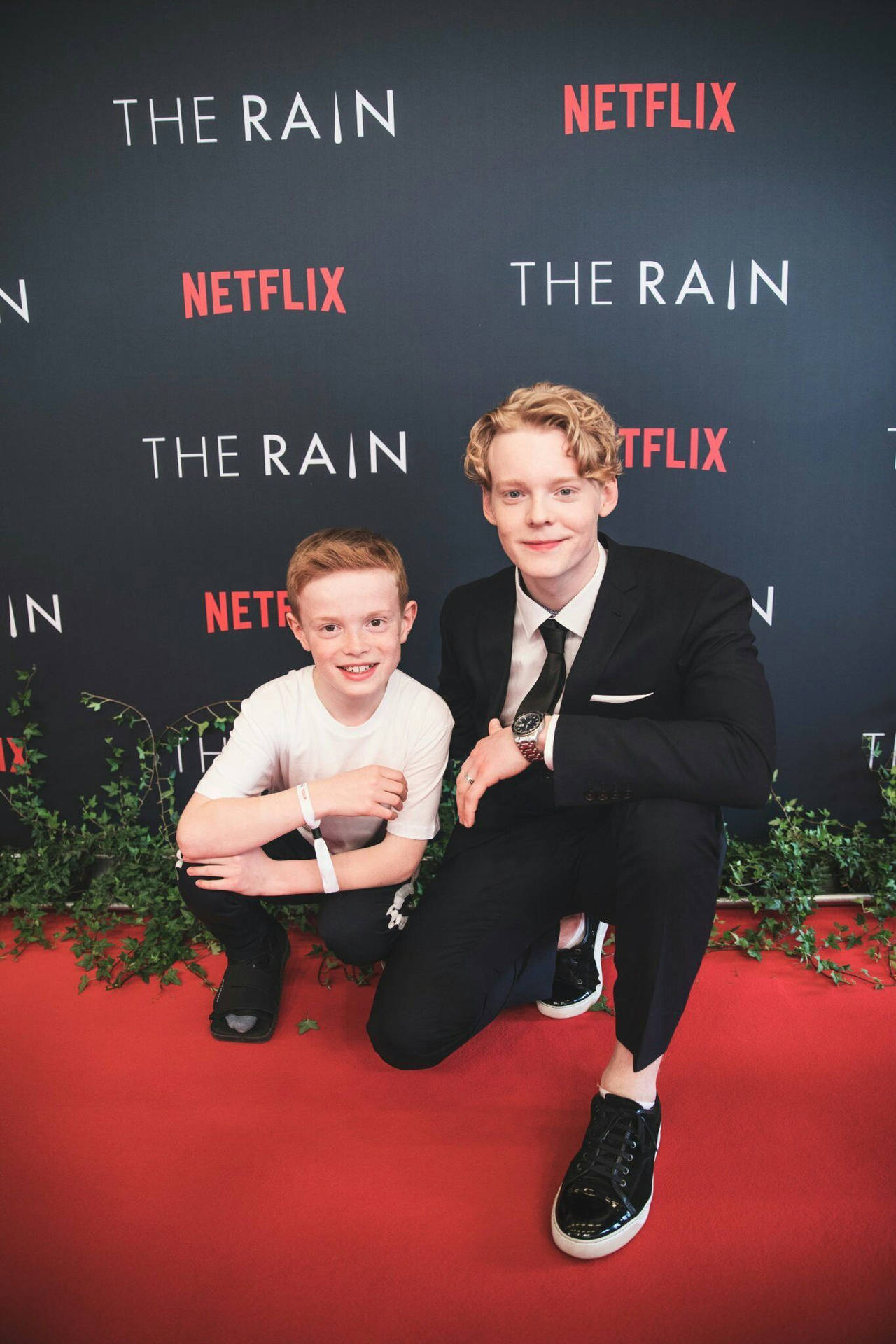 Rasmusbei Der Netflix Original Serie The Rain Auf Dem Roten Teppich Wallpaper