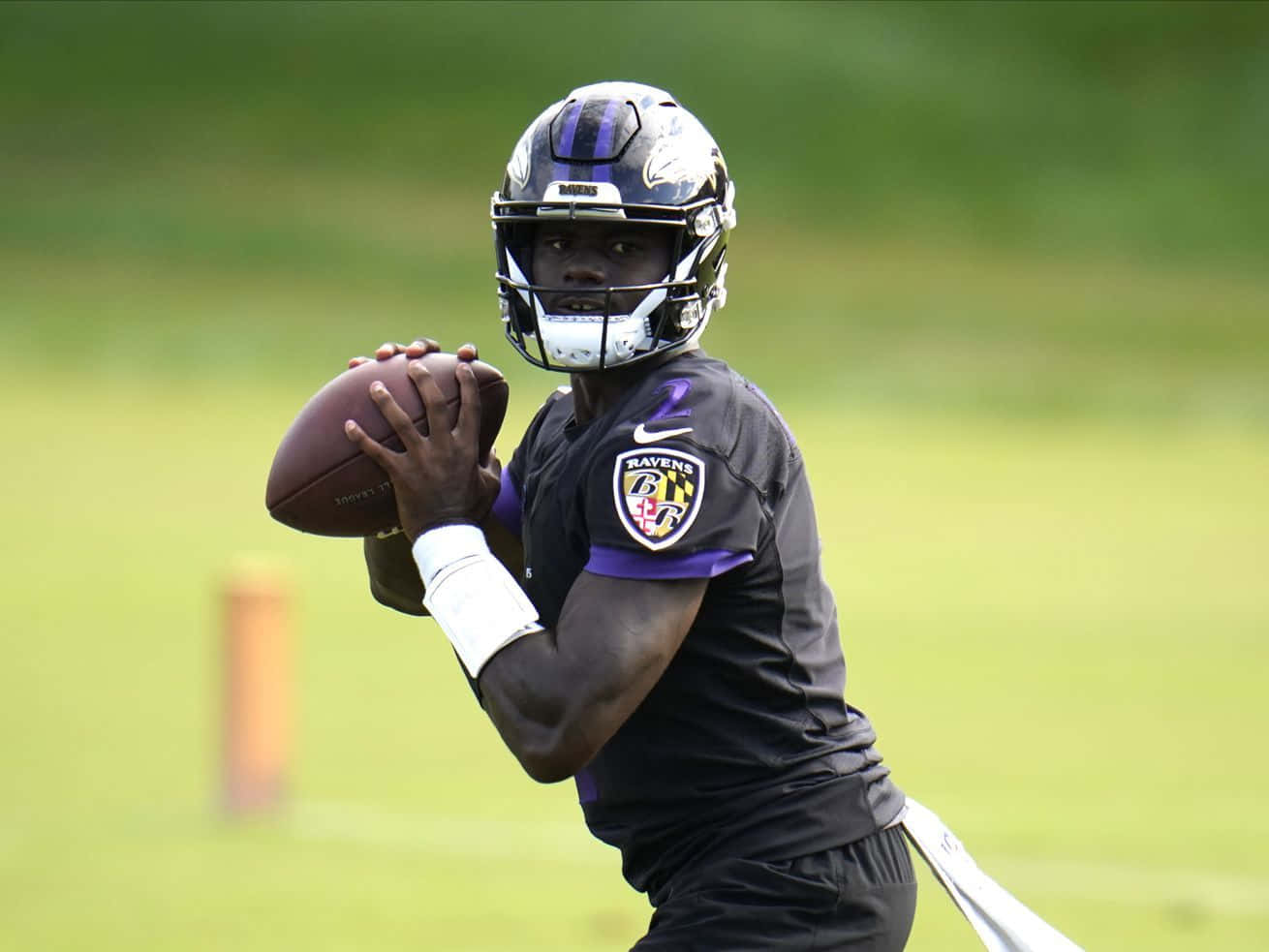 Séance D'entraînement Du Quarterback Des Ravens Fond d'écran