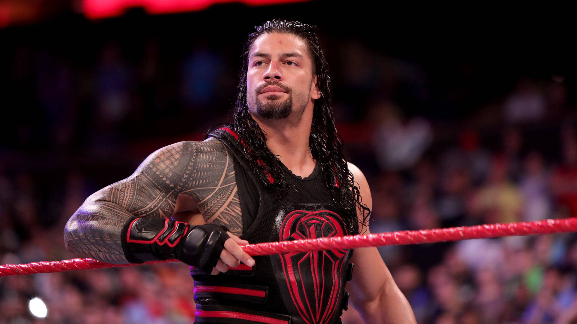 Raw Roman Reigns Against Cena Wallpaper