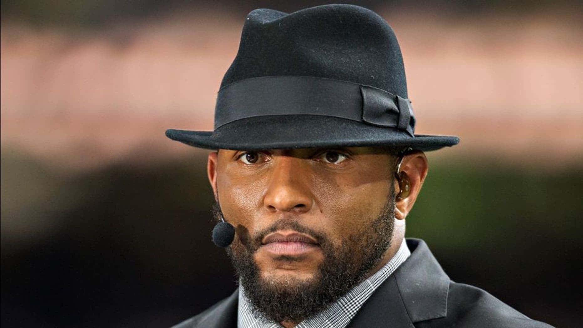 Ray Lewisin Fedora Hat Wallpaper