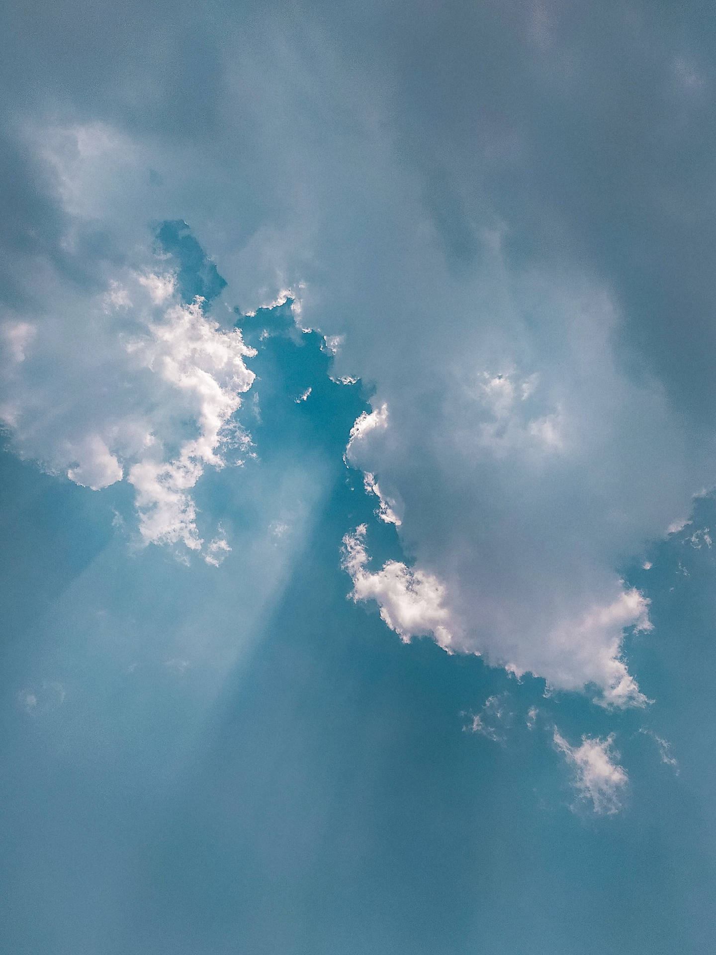 Ray Of Sunlight Cloud Iphone Wallpaper