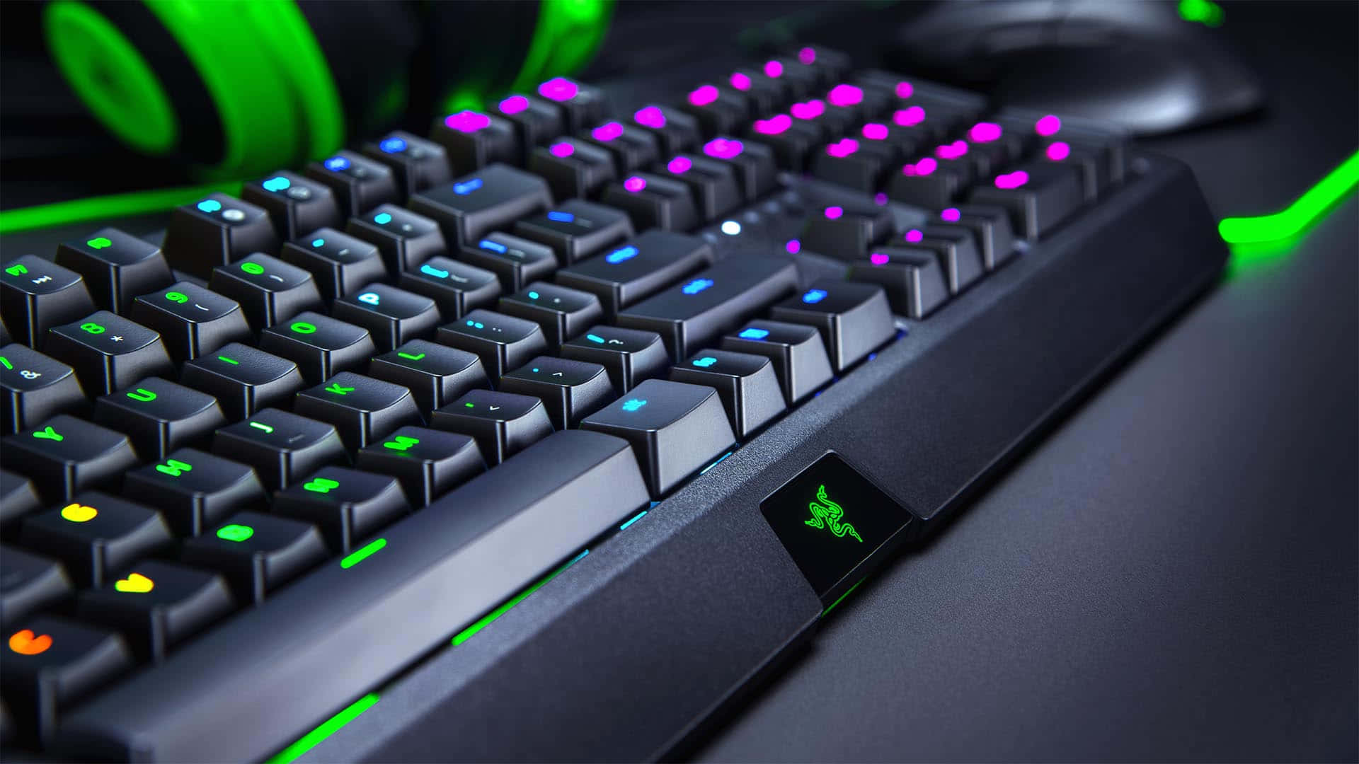 Level up your gaming with Razer.