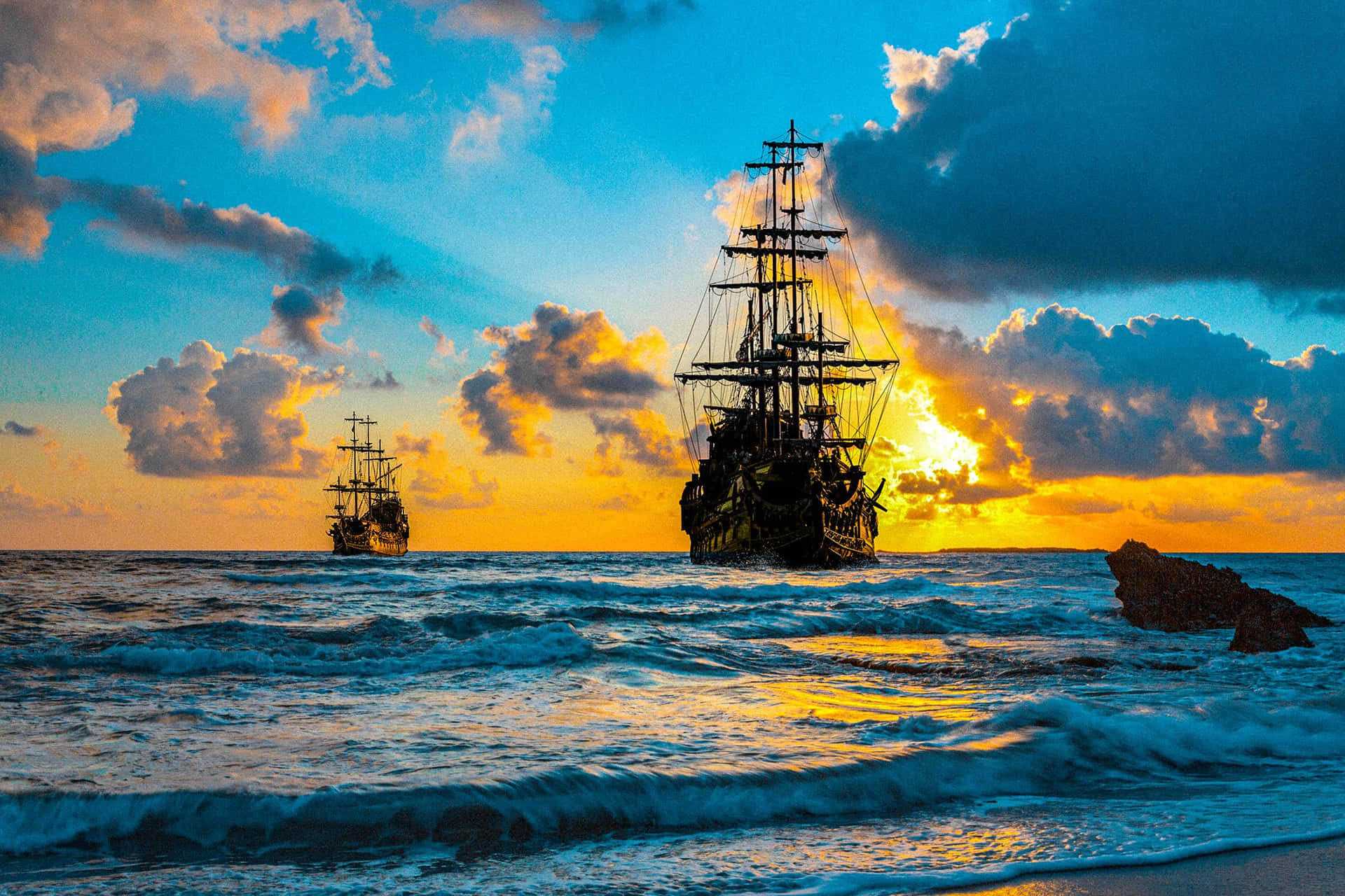 Real Pirate Ship Sunset Picture