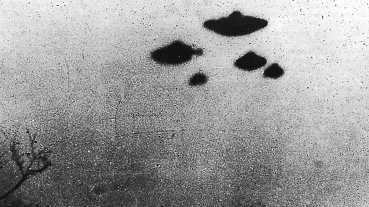Real Ufo Group Flying Black And White Picture