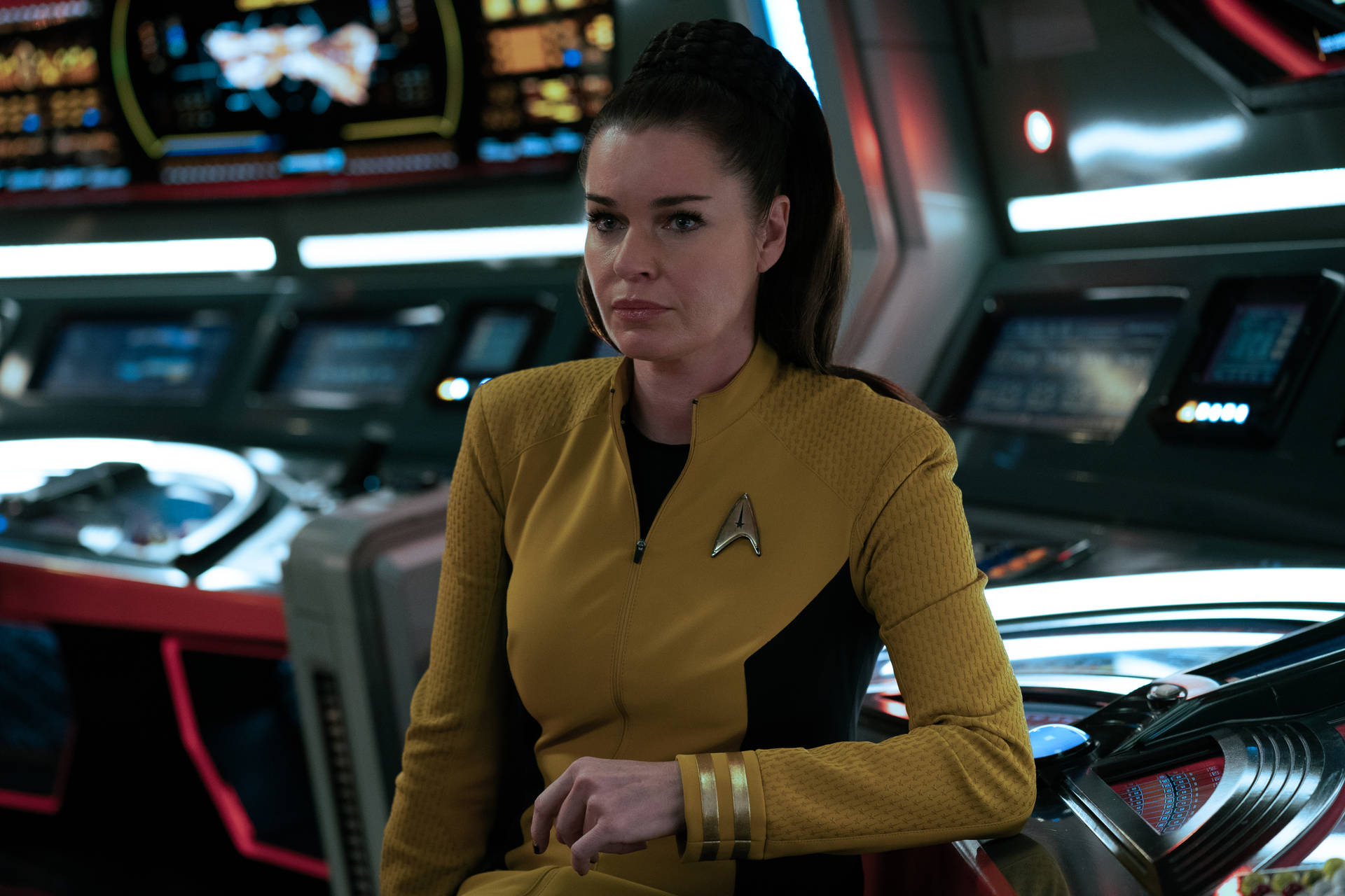 Rebecca Romijn In Star Trek Wallpaper