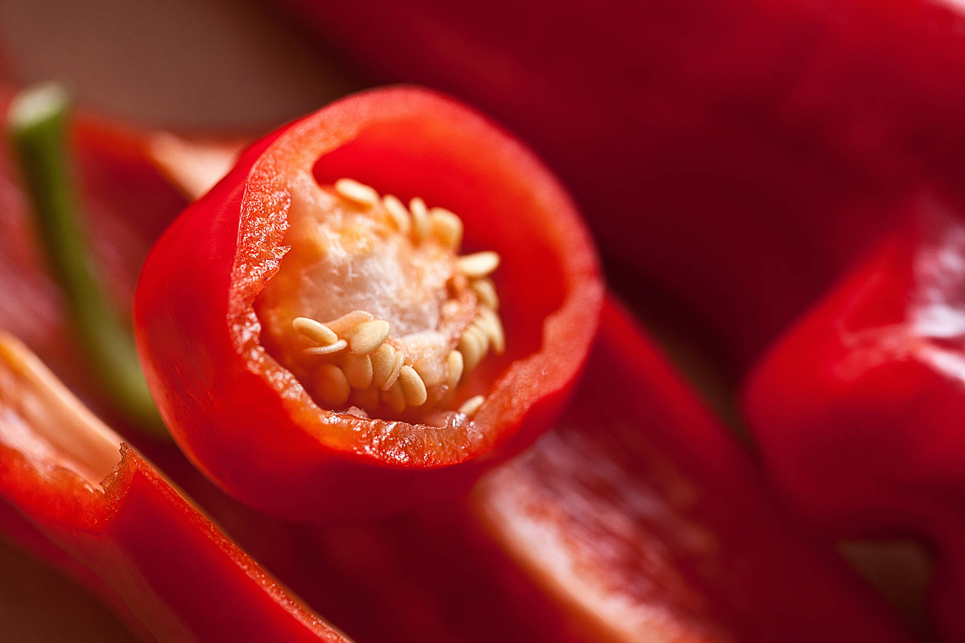 Red 4k Uhd Bell Pepper Seed Picture