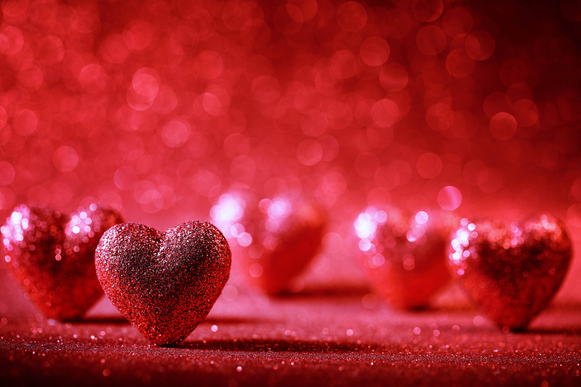 Red 4k Uhd Glittered Hearts Wallpaper