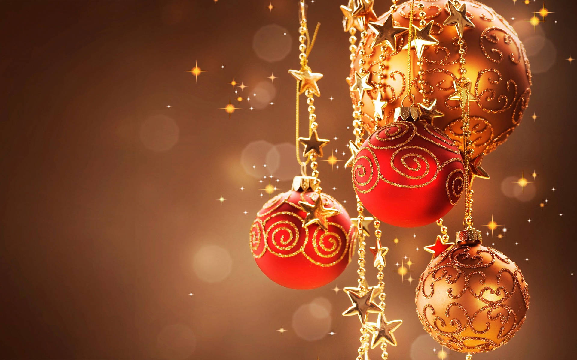 Red And Gold Festive Christmas Balls Decoration Wallpaper
