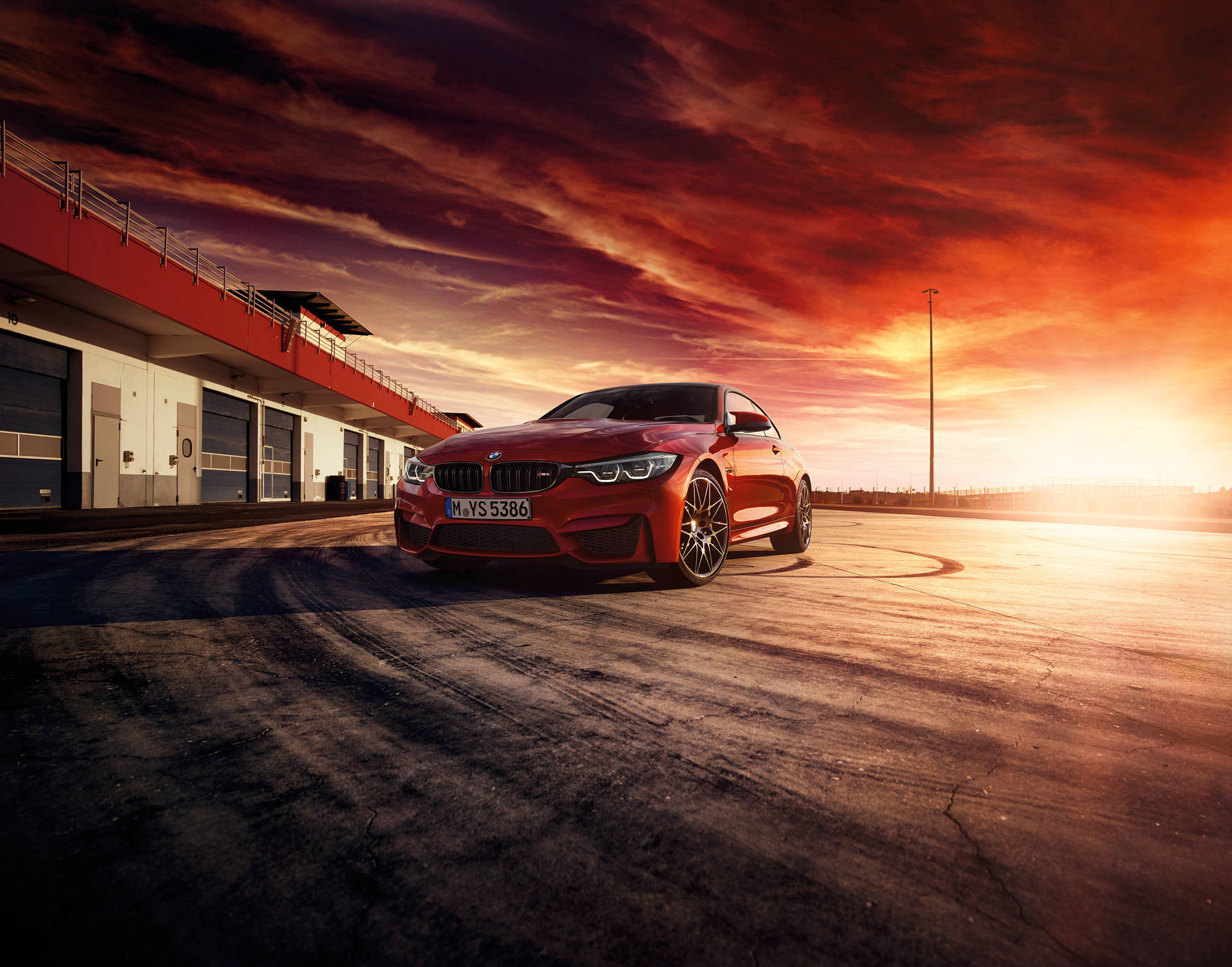 Red BMW M4 Coupé Sunset   Wallpaper