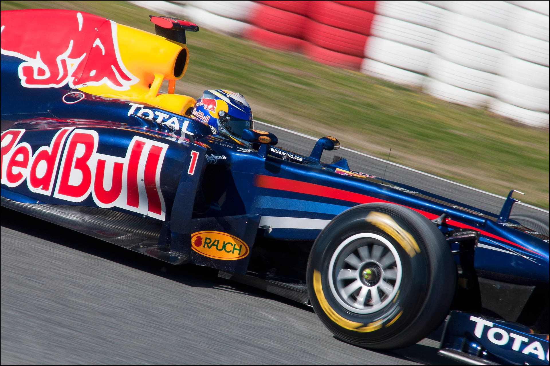 Red Bull Racer Sebastian Vettel Wallpaper